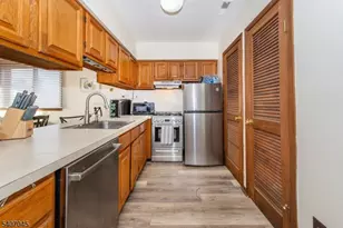 1 Deer Valley Ln, Vernon, NJ 07462 - Photo 12