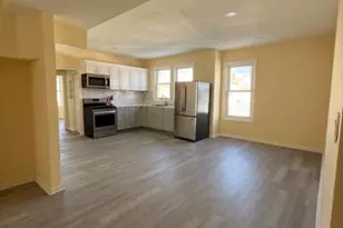 251 Clinton Pl, Newark, NJ 07112 - Photo 4