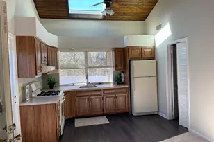 820 Rhine Blvd, Raritan, NJ 08869 - Photo 2