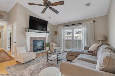 9 High Pond Lane #9, Bedminster Township, NJ 07921 - Photo 2