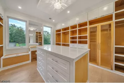 39 Westmount Dr, Livingston, NJ 07039 - Photo 34