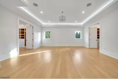 39 Westmount Dr, Livingston, NJ 07039 - Photo 28