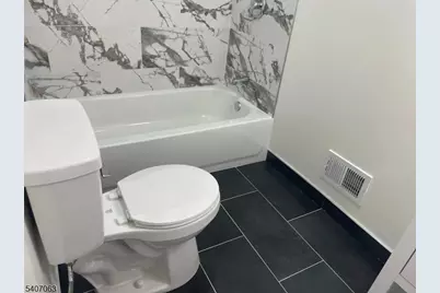 84 Seabreeze Way, Keansburg, NJ 07734 - Photo 12