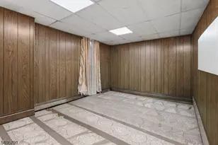 16 Parkview Pl, Passaic, NJ 07055 - Photo 28