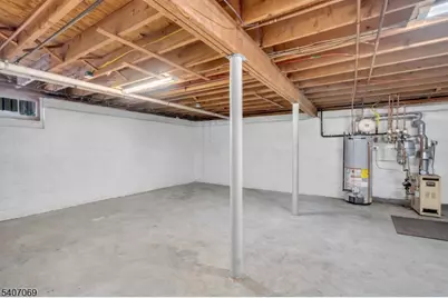 28 Toby Dr, Roxbury Township, NJ 07876 - Photo 36