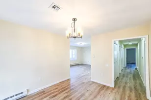 220C Manchester Ln, Monroe Township, NJ 08831 - Photo 10