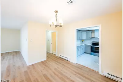 220C Manchester Ln, Monroe Township, NJ 08831 - Photo 10