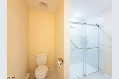 220C Manchester Ln, Monroe Township, NJ 08831 - Photo 28