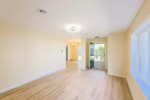 220C Manchester Ln, Monroe Township, NJ 08831 - Photo 8