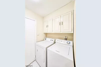 220C Manchester Ln, Monroe Township, NJ 08831 - Photo 18