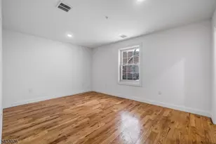 420 18th Ave, Newark, NJ 07108 - Photo 18