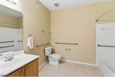 2 Steele Pl #E, Hillsborough Township, NJ 08844 - Photo 18