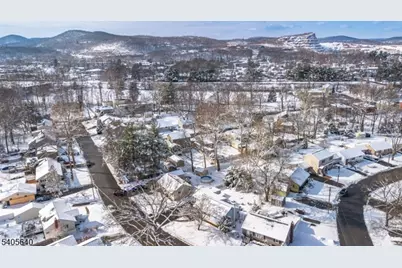 106 Riverview Ter, Riverdale, NJ 07457 - Photo 34