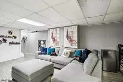 4 Delbarton Dr, Madison, NJ 07940 - Photo 24