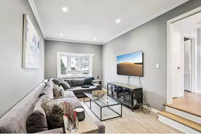 4 Delbarton Dr, Madison, NJ 07940 - Photo 10