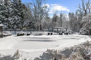 1 Oak Grove Rd, Raritan Township, NJ 08822 - Photo 22