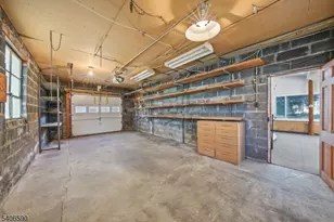 70 Weinmanns Blvd, Wayne, NJ 07470 - Photo 28