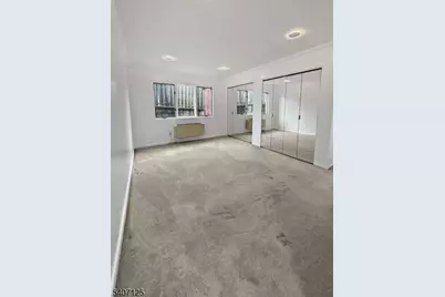 680 Union Ave #E1, Belleville, NJ 07109 - Photo 6