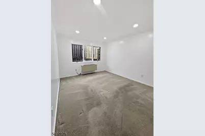 680 Union Ave #E1, Belleville, NJ 07109 - Photo 4