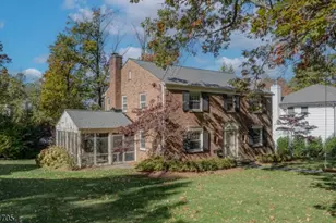 154 Woodland Ave, Summit, NJ 07901 - Photo 2