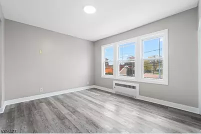 337 Leslie St, Newark, NJ 07112 - Photo 8