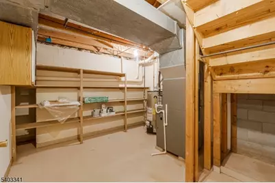 6 Dogwood Cir, Raritan Township, NJ 08822 - Photo 24