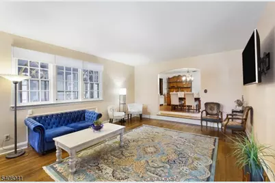 2086 Westfield Ave, Scotch Plains Township, NJ 07076 - Photo 4