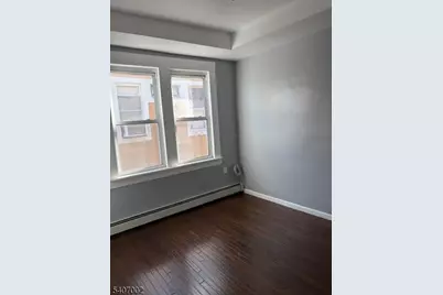 3 Mass Ct, Passaic, NJ 07055 - Photo 2