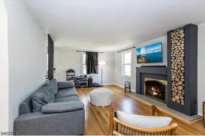 8 Venetia Ave, Cranford Township, NJ 07016 - Photo 8