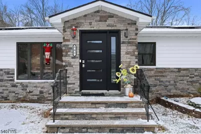 587 Marlboro Rd, Old Bridge Township, NJ 08857 - Photo 2