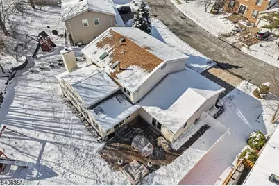 47 Chicopee Dr, Wayne Twp., NJ 07470 - Photo 40