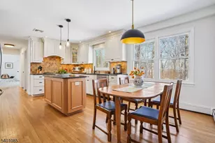 7 Hemlock Ln, Roxbury Township, NJ 07836 - Photo 12