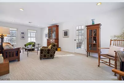 7 Hemlock Ln, Roxbury Township, NJ 07836 - Photo 6