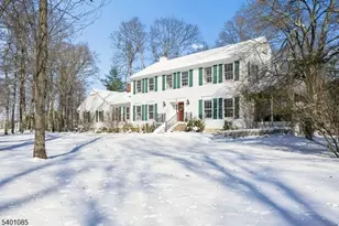 7 Hemlock Ln, Roxbury Township, NJ 07836 - Photo 2