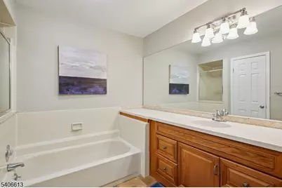 13 Eton Ct, Bedminster Township, NJ 07921 - Photo 32