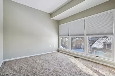 13 Eton Ct, Bedminster Township, NJ 07921 - Photo 28