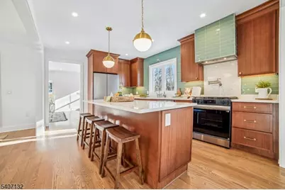 135 Union Ave, Maplewood, NJ 07040 - Photo 8