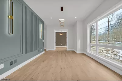 5 Locust Pl, Livingston, NJ 07039 - Photo 6