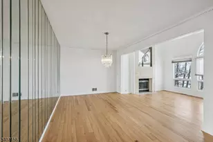 39 Cedarwood Terrace, Woodland Park, NJ 07424 - Photo 4