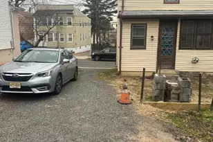 25 New St, Belleville, NJ 07109 - Photo 4