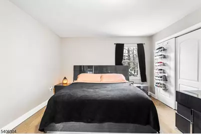 128 Baltimore Ave, Hillside, NJ 07205 - Photo 20