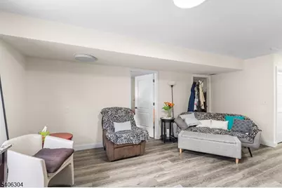 128 Baltimore Ave, Hillside, NJ 07205 - Photo 30