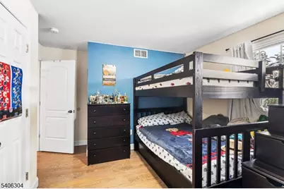 128 Baltimore Ave, Hillside, NJ 07205 - Photo 18