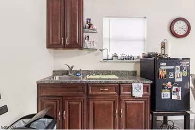 128 Baltimore Ave, Hillside, NJ 07205 - Photo 26