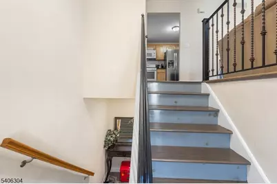 128 Baltimore Ave, Hillside, NJ 07205 - Photo 34