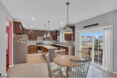 9 Schwartz Ct, Franklin Township, NJ 08873 - Photo 8