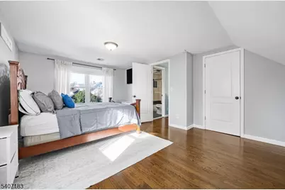 1322 Glendale Pl, Union Township, NJ 07083 - Photo 12