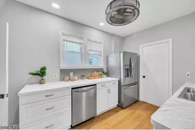 220 W Scott Ave, Rahway, NJ 07065 - Photo 18