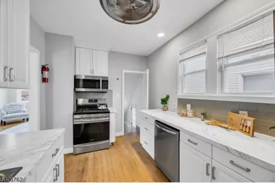 220 W Scott Ave, Rahway, NJ 07065 - Photo 20