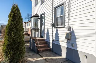 21 A Lombardy Pl, Maplewood, NJ 07040 - Photo 30